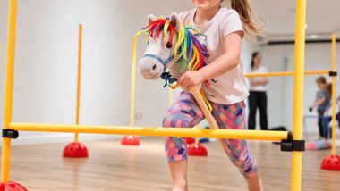 Hobby Horsing Kinder Berlin: spielerischer Kindersport für 4–7 Jahre in